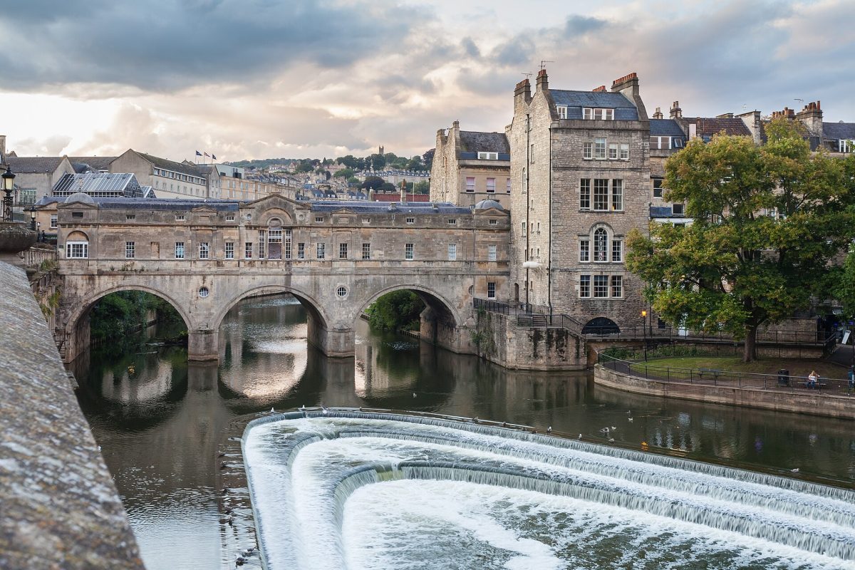 Бат