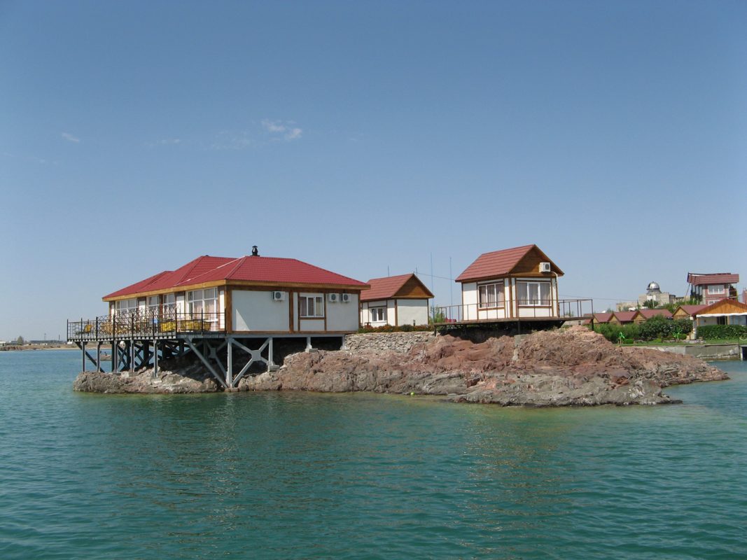 Qonaev