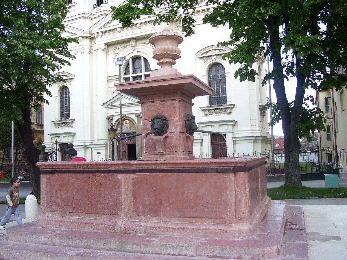 Четыре льва (фонтан)