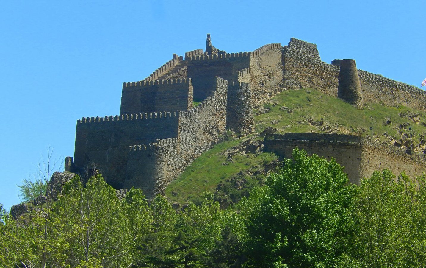 Goris Tsikhe (Gori Fortress)