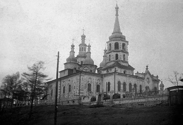 Крестовоздвиженская церковь