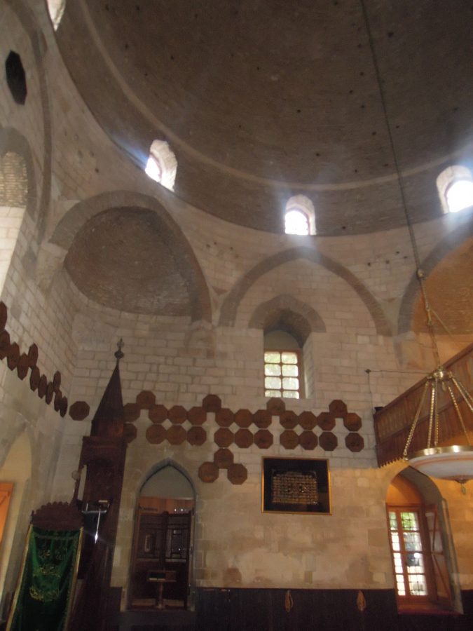 Bayraklı Mosque