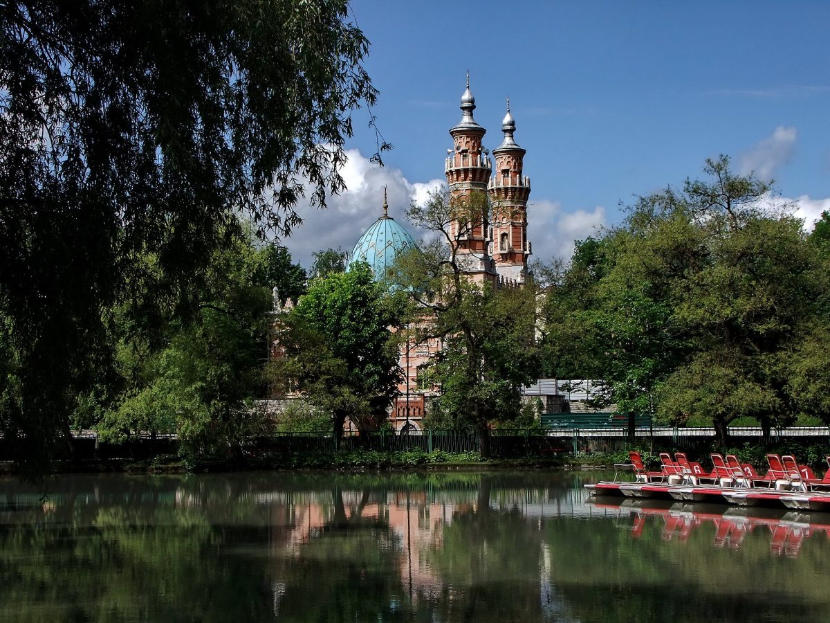 Mukhtarov Mosque