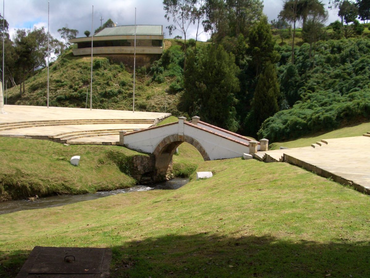Boyacá Bridge