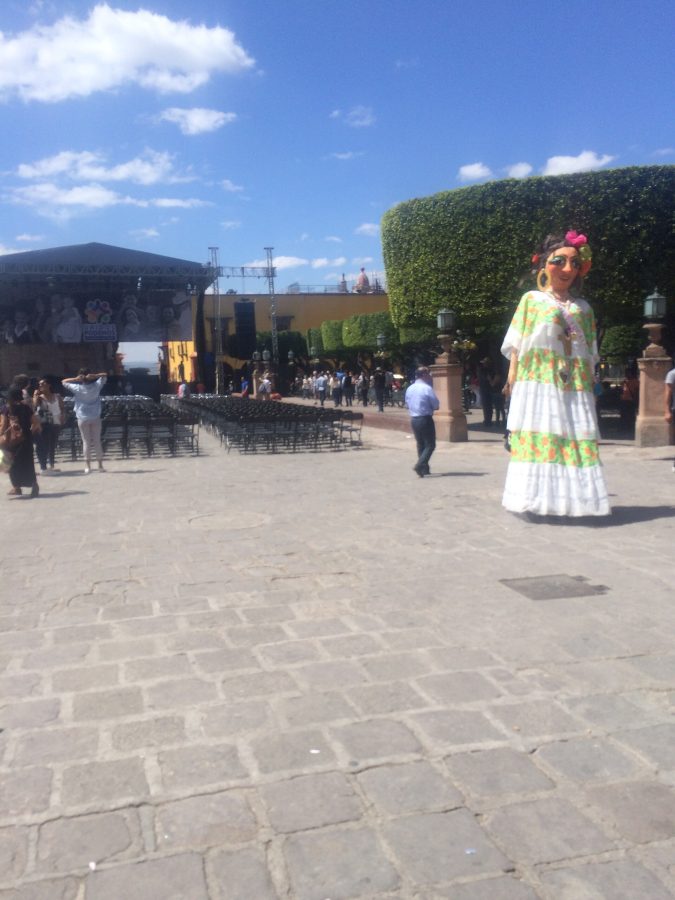 Allende Square