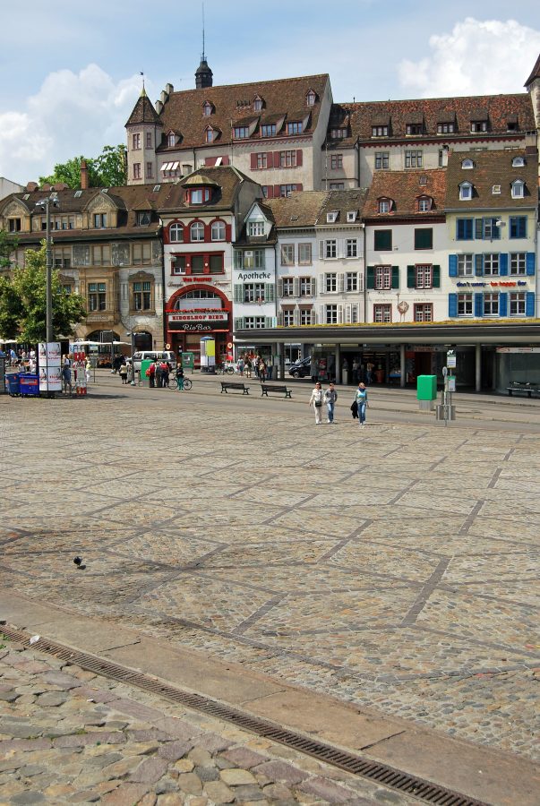 Barfüsserplatz