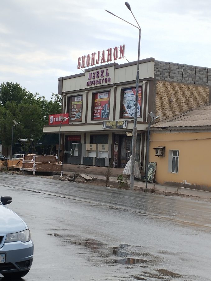 Beruni Market